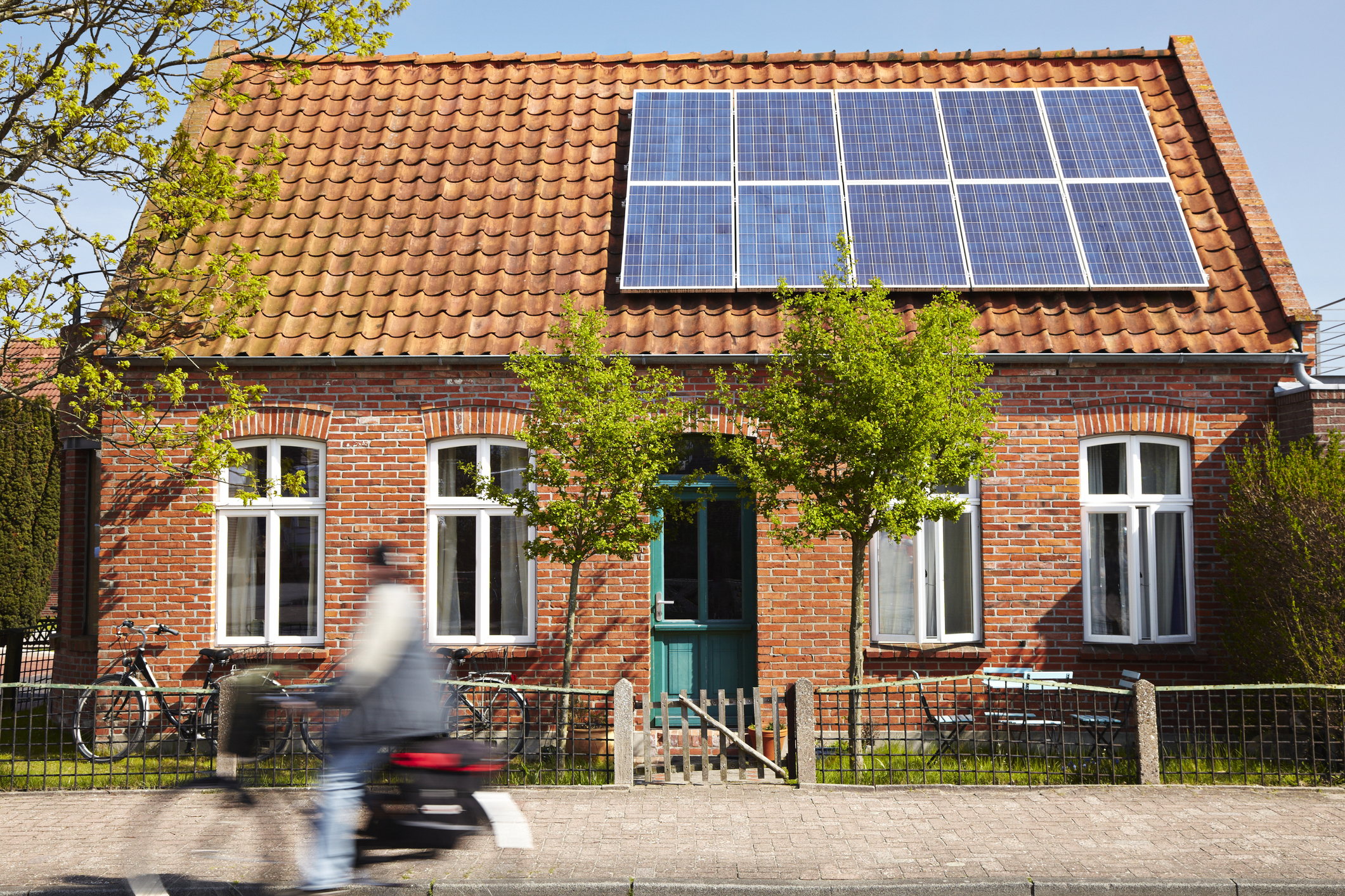 Empowering Homes: The Era of Solar Power Innovation