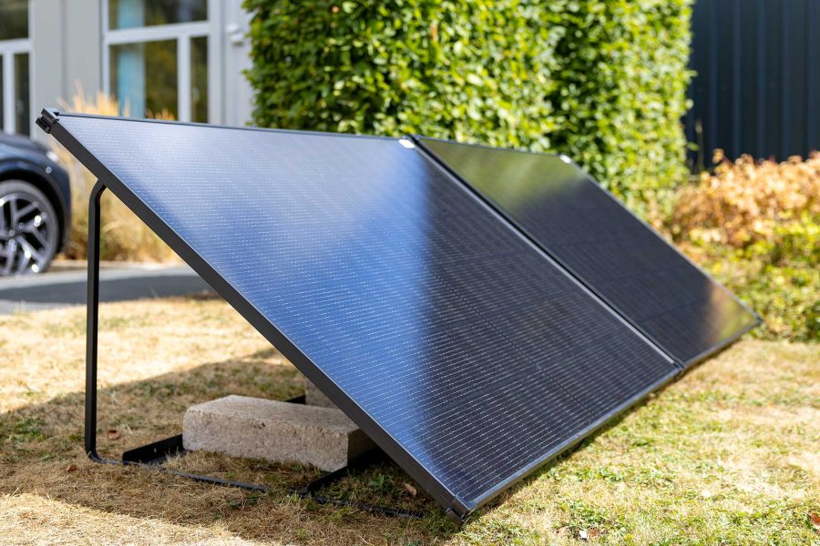 Plug-in solar panels angled towards the sun. Image credit: Maximilian Steyger/DESNZ